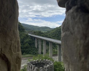 Арка Дружбы, крепость Ананури и Тбилиси