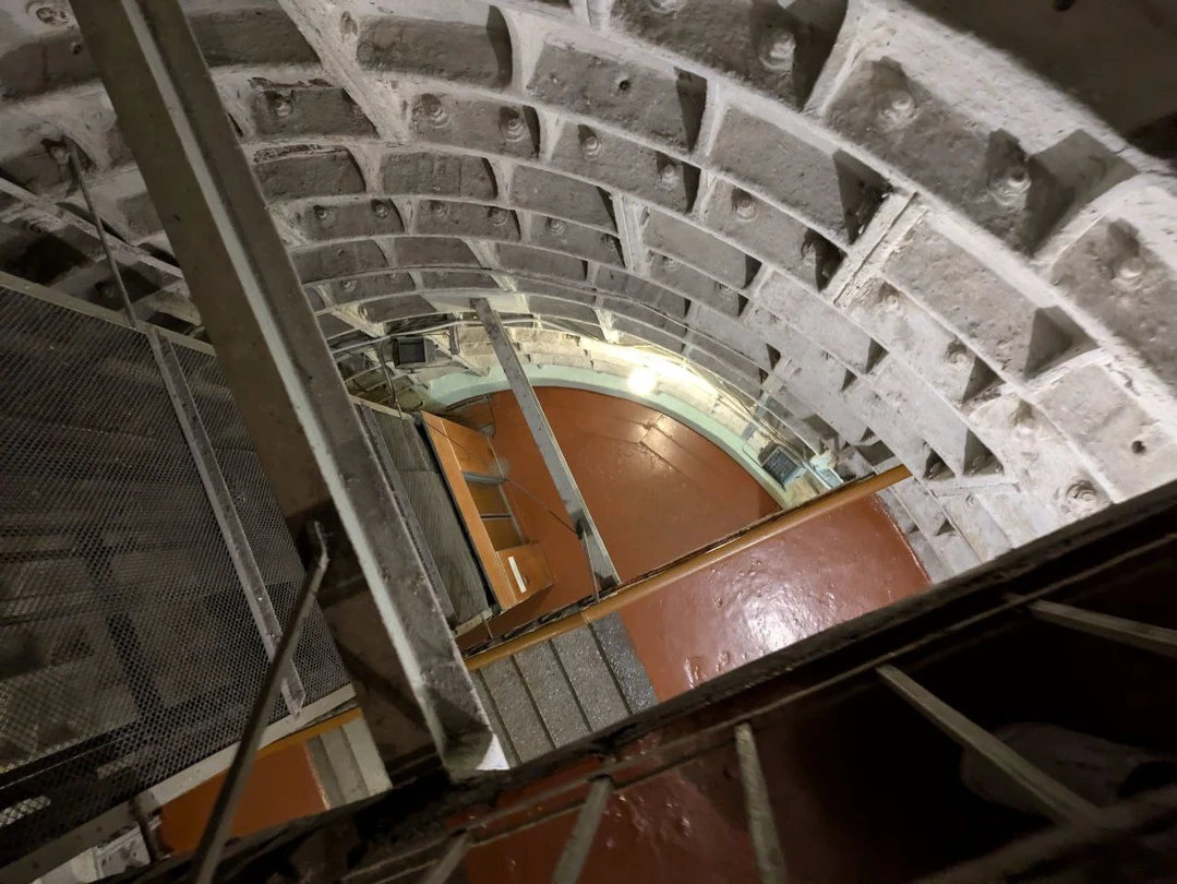 Были на экскурсии "Военный Куйбышев и бункер Сталина" с гидом Александром. Очень впечатлены. Во-первых тем, как