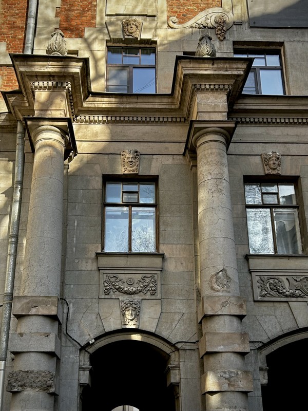 Фото к экскурсии Петроградская сторона: северный модерн, поэты и чекисты