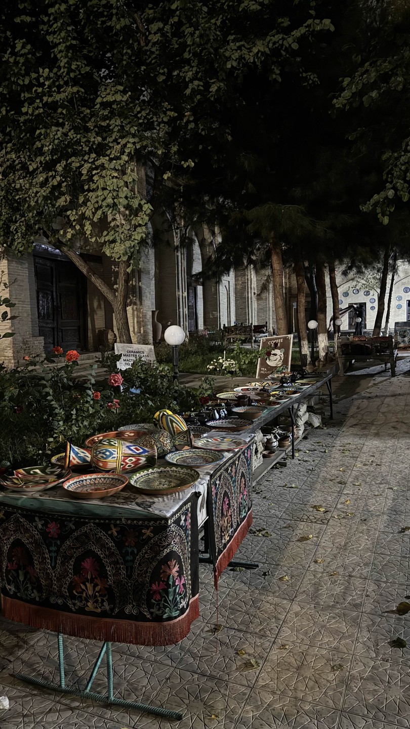 Прекрасная экскурсия, чудесный гид Шерзод. Интересные рассказы и индивидуальный подход гарантирован! Очень понравилось) спасибо 🙏