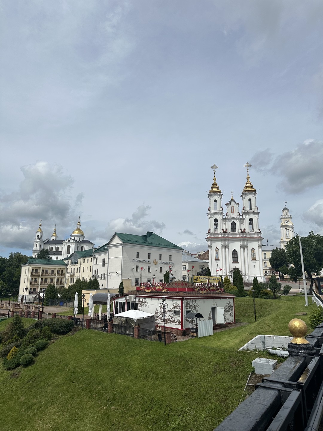 Спасибо экскурсоводу Ирине, много интересного в её рассказе о Витебске! Здорово, когда рассказывает увлечённый человек и