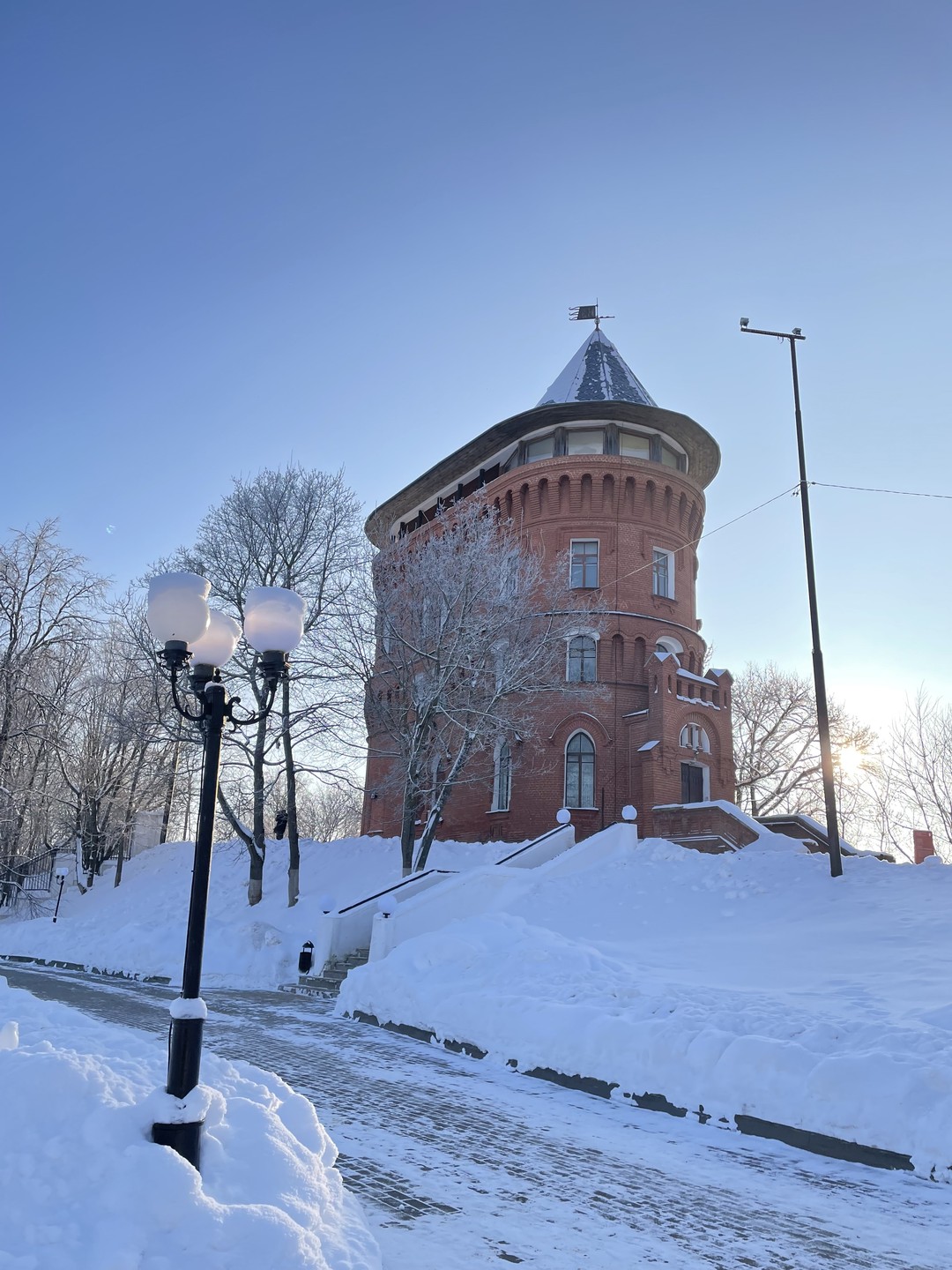 Познакомиться с Владимиром и фресками Рублёва в Успенском соборе на групповой экскурсии (Эльвира)