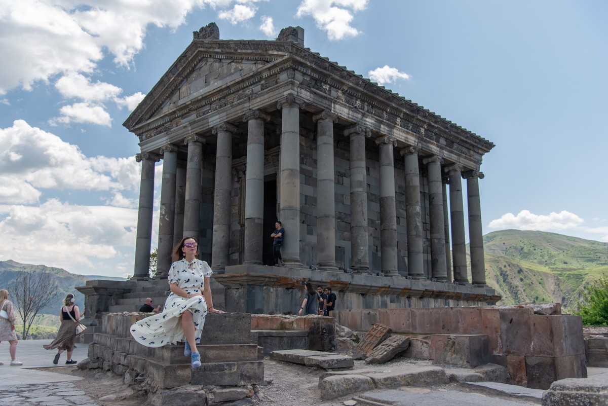 Фото Гарни, Гегард, озеро Севан и волшебная пещера