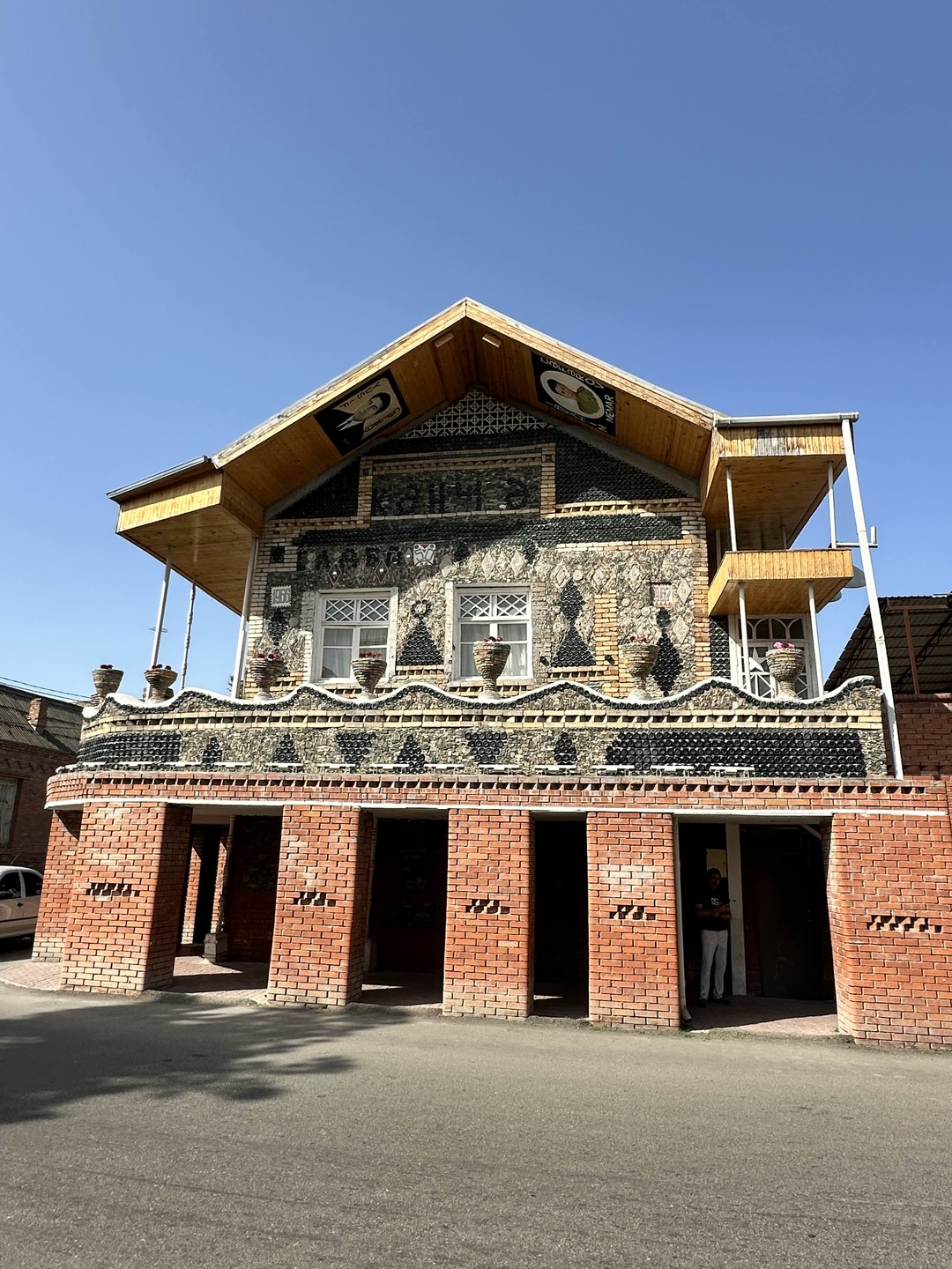 Хорошая экскурсия. Гянджа интересный и красивый город с историей.