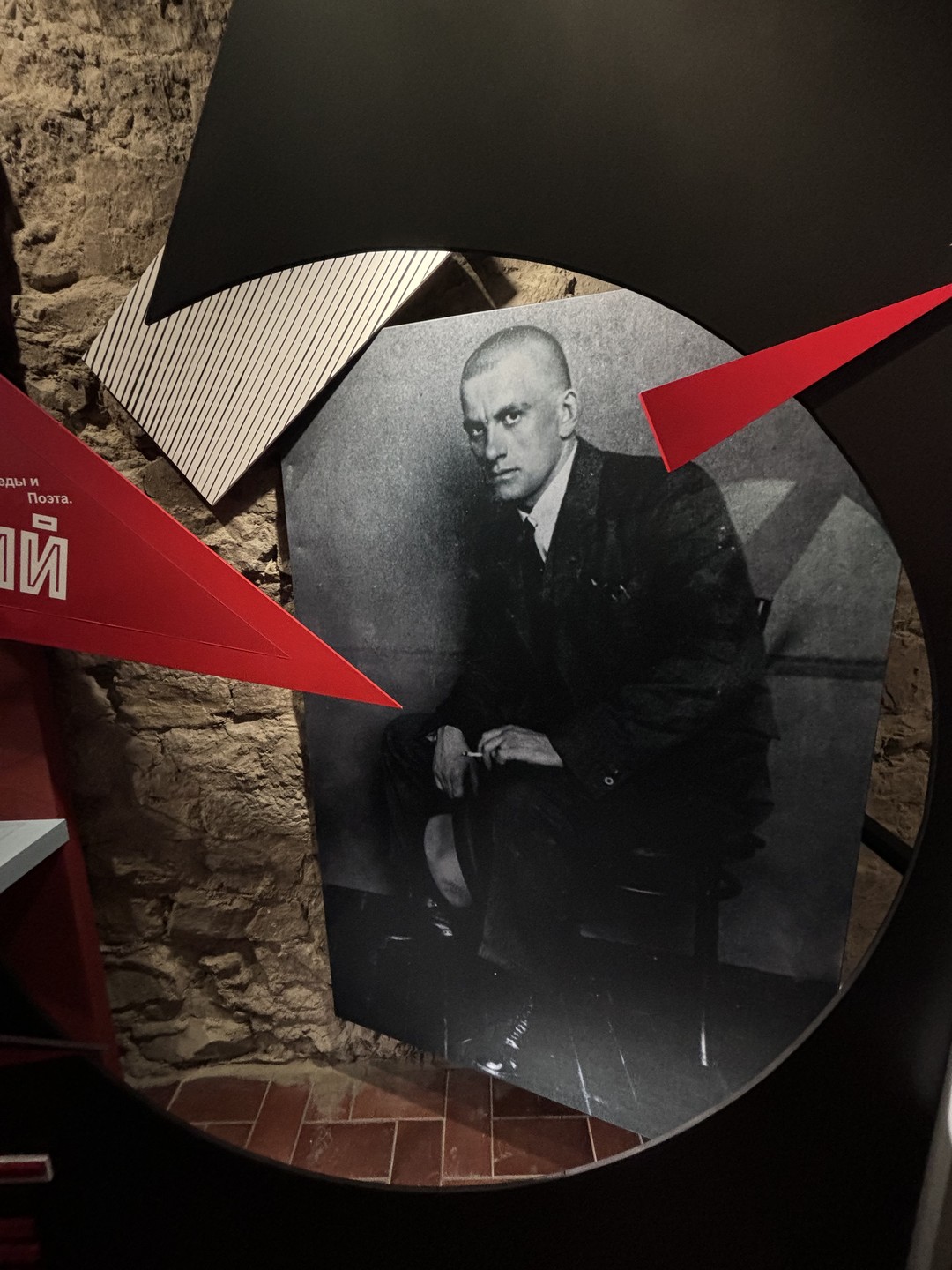 Здравствуйте. Впечатления от объекта хорошие. Экскурсия достаточно интересная, хотелось бы большей организованности (но очень большая группа