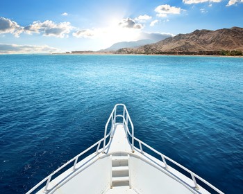 Отдых на пляже и в море