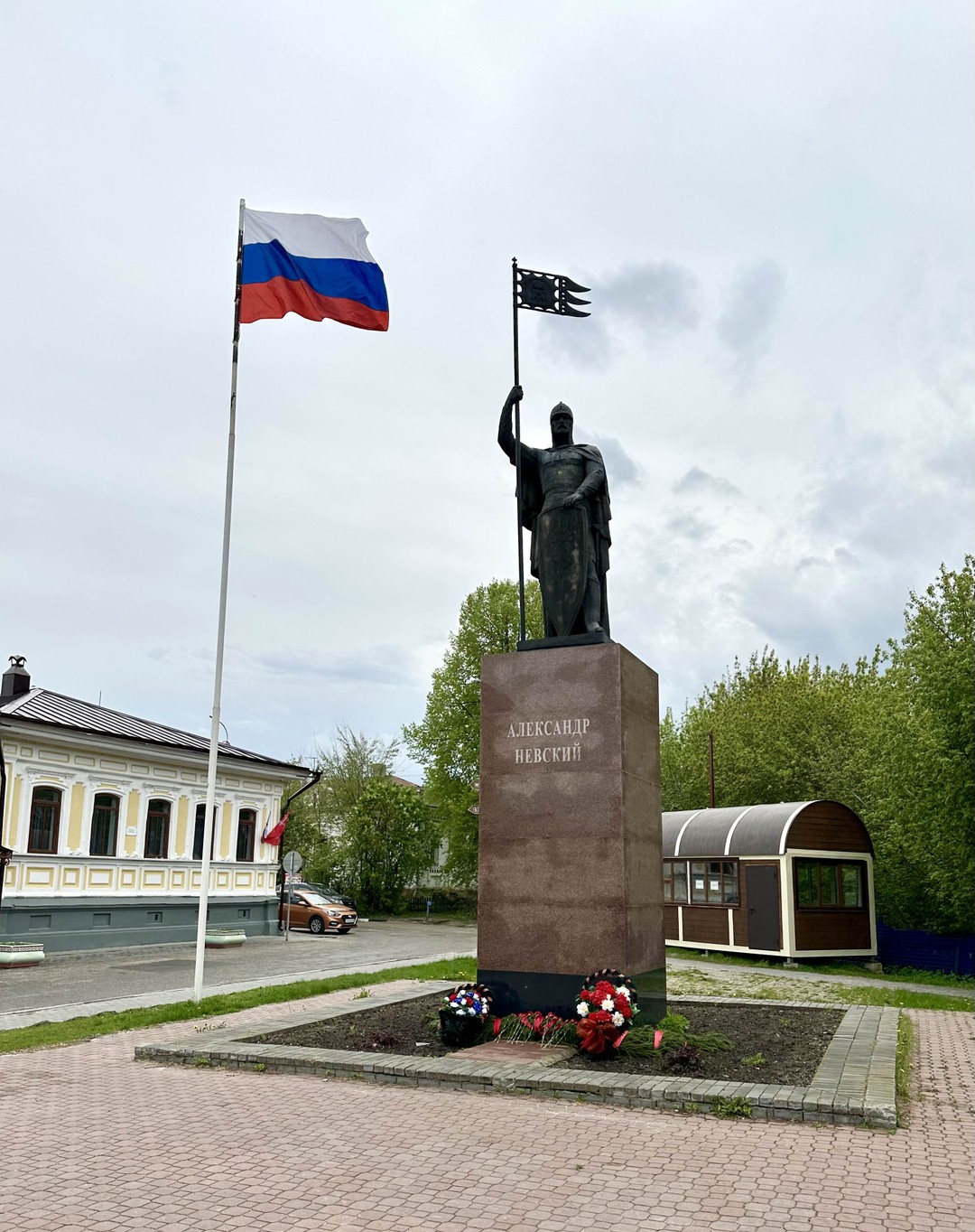 Светлана большой профессионал и знаток своего дела! Прекрасный рассказчик, влюбленный в свой город, отлично знающий его