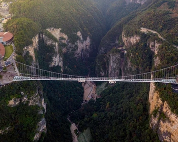 Гранд-Каньон и Стеклянный мост