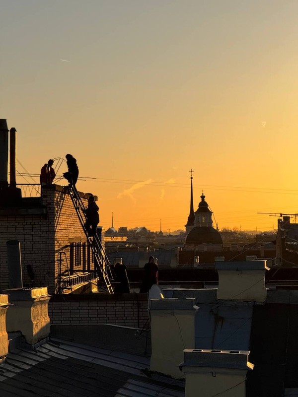 На крышу Петербурга