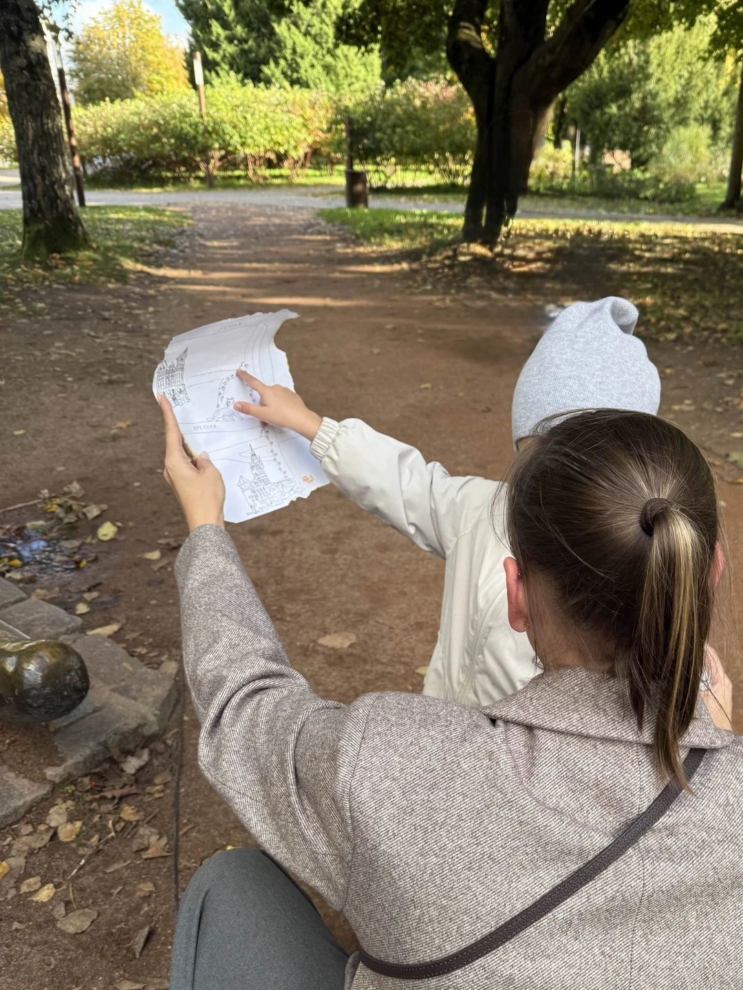 Очень рекомендую, прекрасный вариант семейной экскурсии 👍Все доступно для детей и взрослых. Увлекательный квест, который Тамара