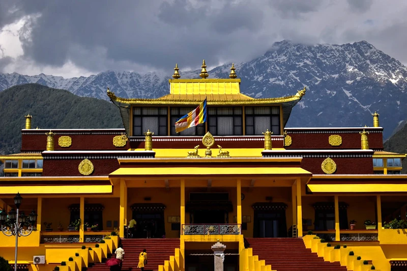 Паломничество по индийскому Тибету с лёгким треккингом в Гималаях (мини-группа)