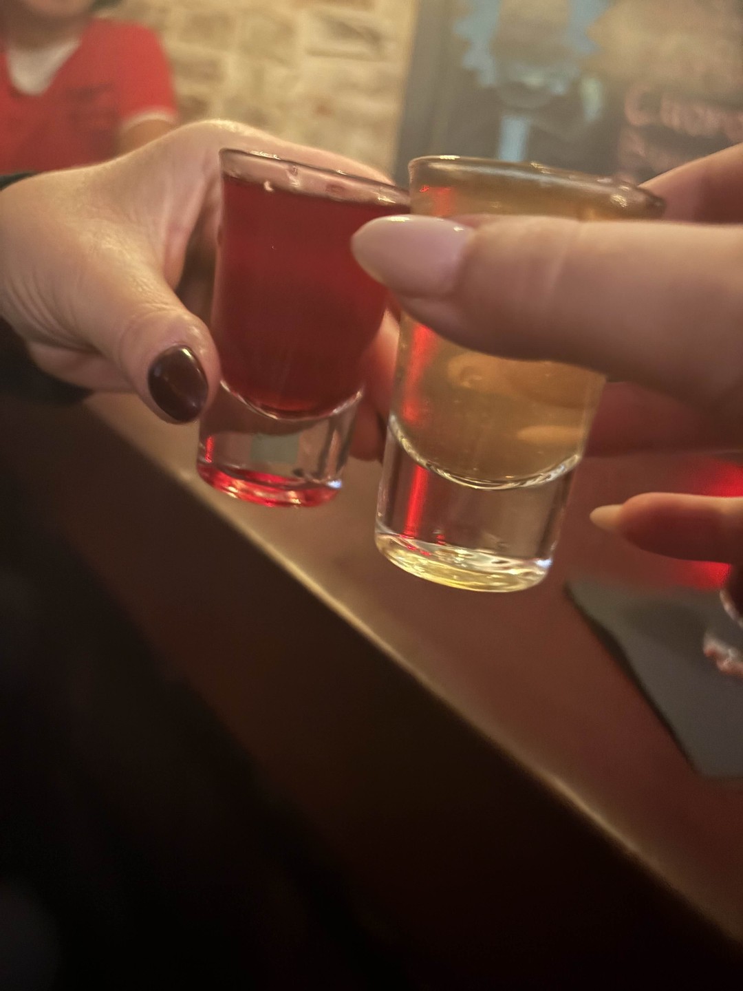 Экскурсия по барам Калининграда «Гуськом с Третьяком» (18+) (Ма)