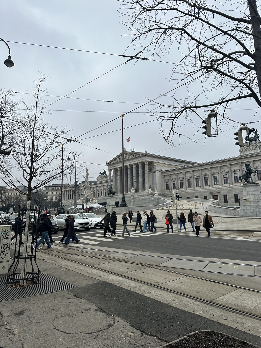 Это была наша первая экскурсия с Марией, мы остались в полном восторге!!! Маршрут очень интересный и