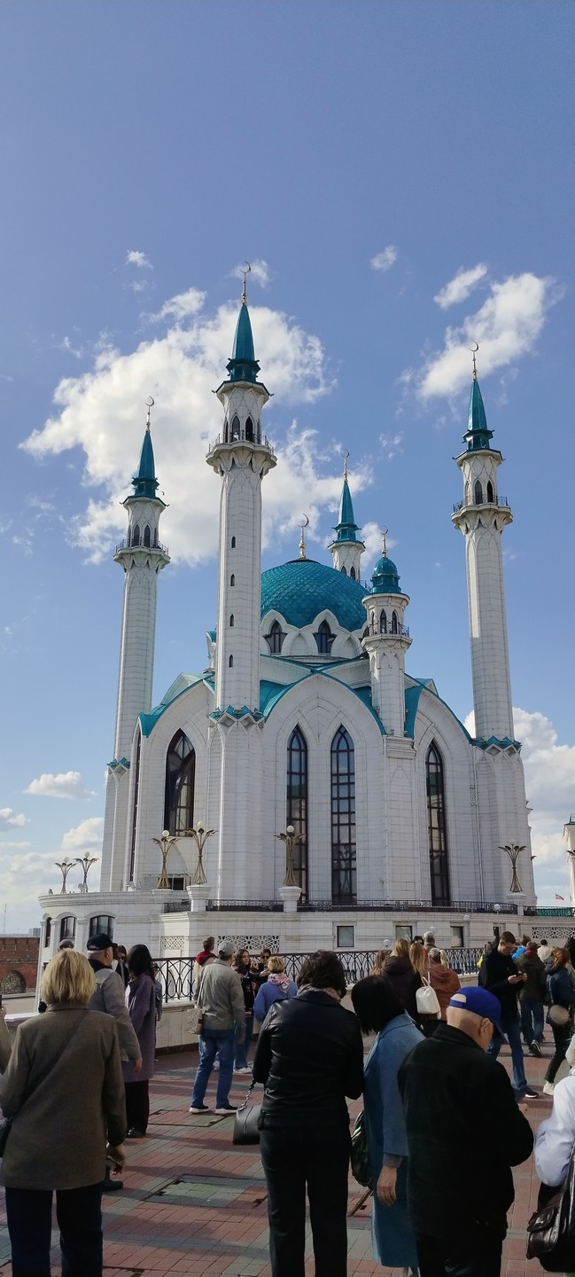 Казань: на автобусе по городу и пешком по кремлю (Юлия)