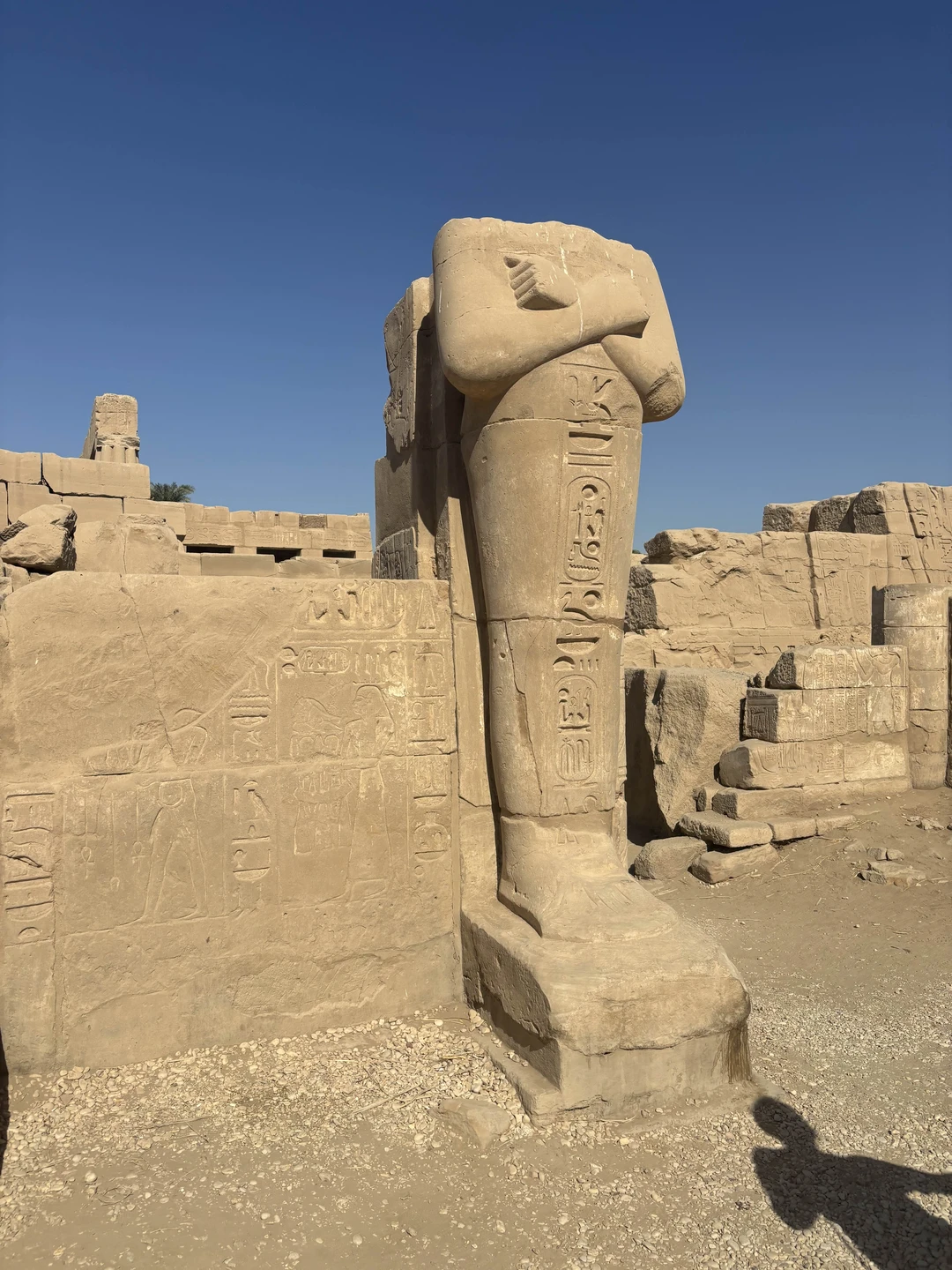 Организовано все отлично. Все четко по времени. В поездке 2 водителя, которые сменяли друг друга. Экскурсовод