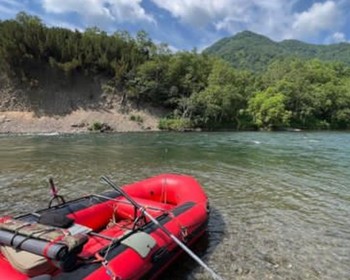 Сплав по реке Быстрой и рыбалка