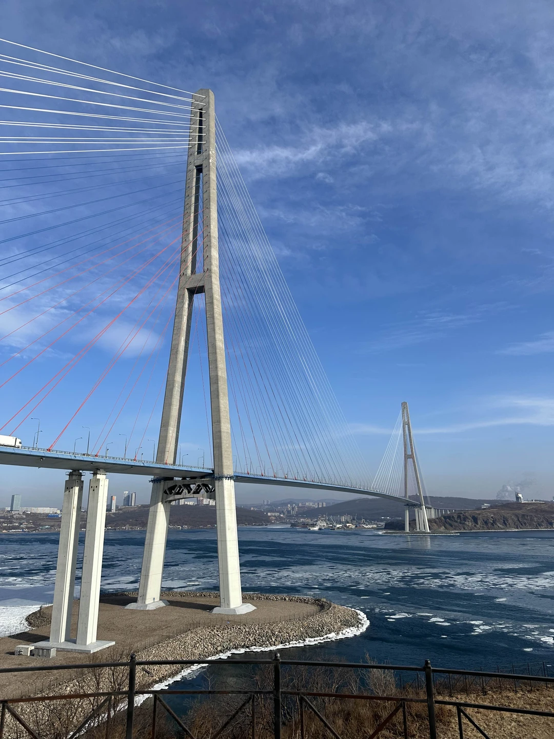 Мария, приятная дружелюбная девушка. Хорошая экскурсия. Много интересного. Великолепные виды.