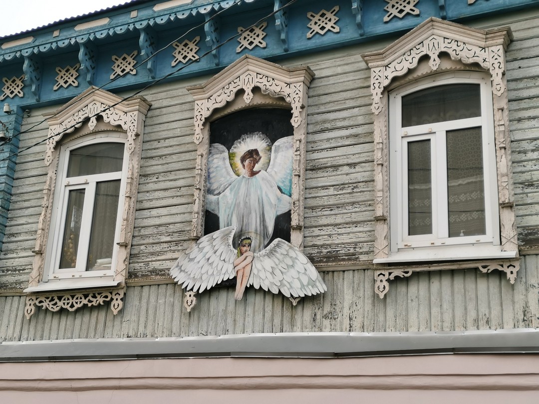 Отличная прогулка! Юлия не только прекрасный гид-экскурсовод, но и чудесный организатор. Нам все понравилось. Легкая подача