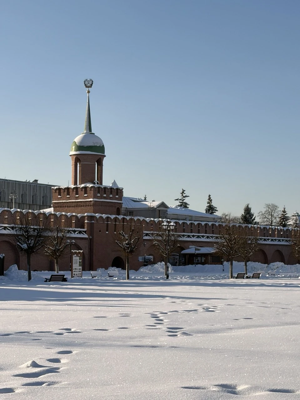 Были на экскурсии по Кремлю в Туле 17.01.2026 г. Экскурсию вела гид Галина. Замечательная девушка, увлеченно