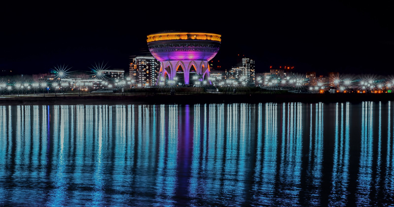 Огни ночной Казани