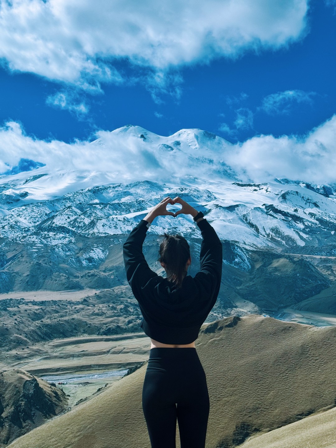 То, что было со мной всю неделю -великолепно!!!! Красивые виды, живописные дороги, по котором мы шли