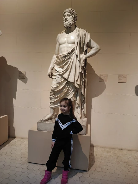 Детям понравились поиски сокровищ. Активно искали артефакты в музее. К послетнему этапу немного подустали, но задание