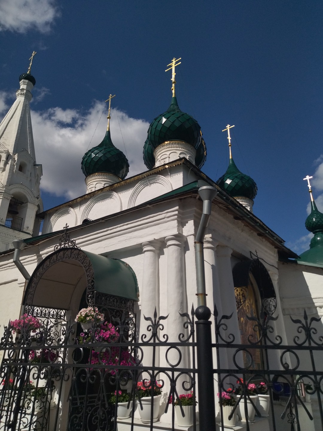 Огромная благодарность Ирине за прекрасно проведённую экскурсию. Видно, что Ирина очень любит свой город, много знает