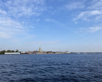 Из Москвы в Санкт-Петербург, главные места Северной столицы