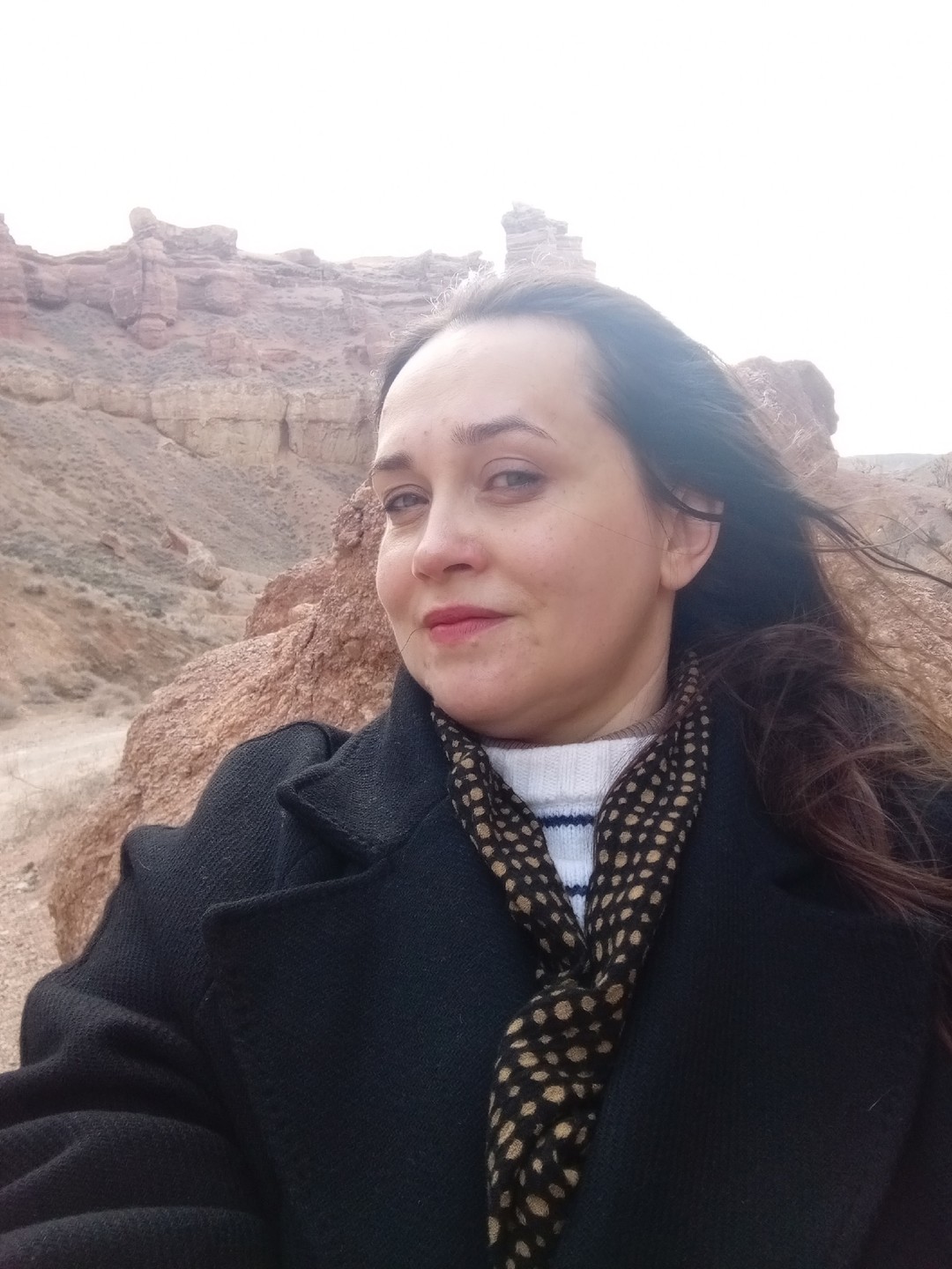 Экскурсия прошла насыщено. Мы посетили каньоны, перевалы, горные озера. Климат Заилийского Алатау изменчевый, как и любой