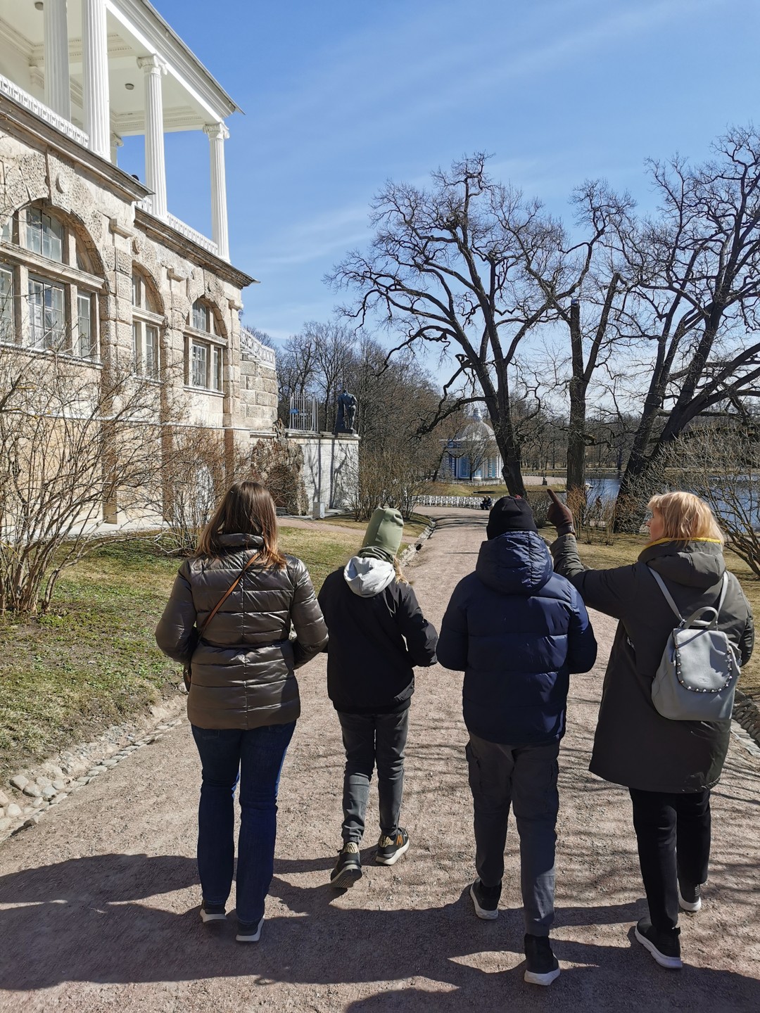 Из Петербурга - в роскошное Царское Село на минивэне (Татьяна)