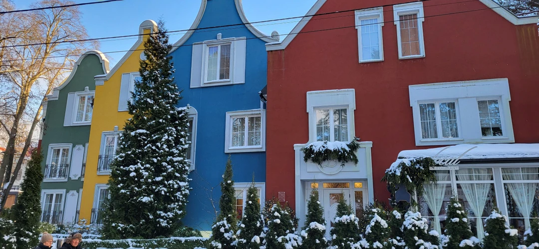 Огромное спасибо Евгению за экскурсию, потрясающий экскурсовод, влюблённый в свой край и замечательно знающей историю! Было