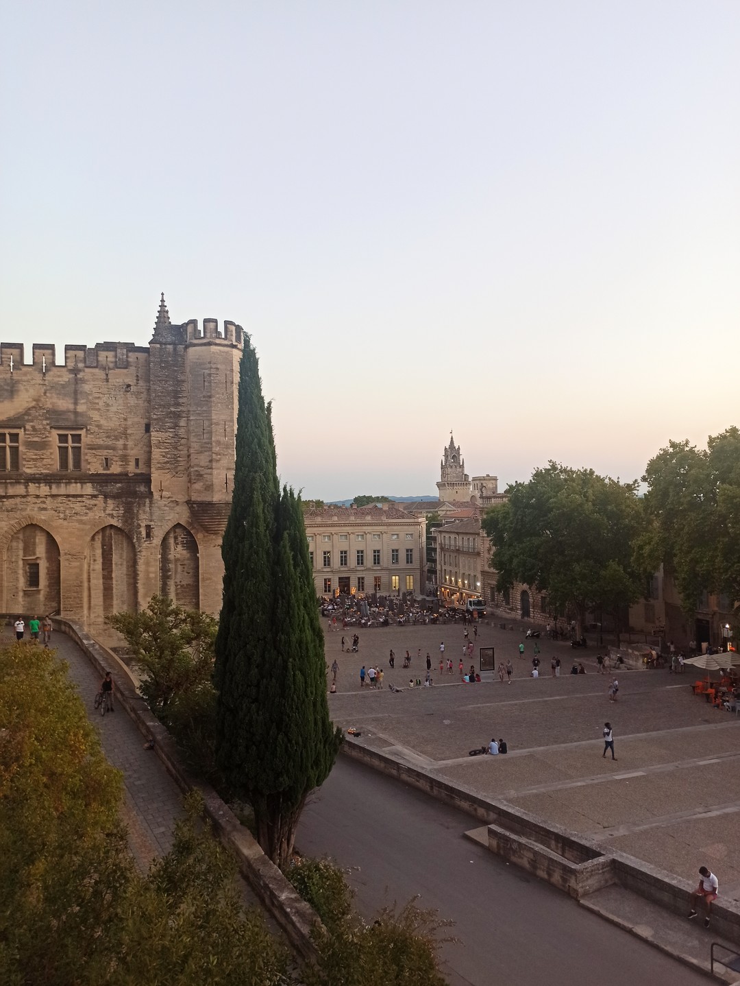 Эта экскурсия прекрасно дополнила нашу романтическую поездку с мужем. Спасибо Наталье за увлекательное игровое путешествие с