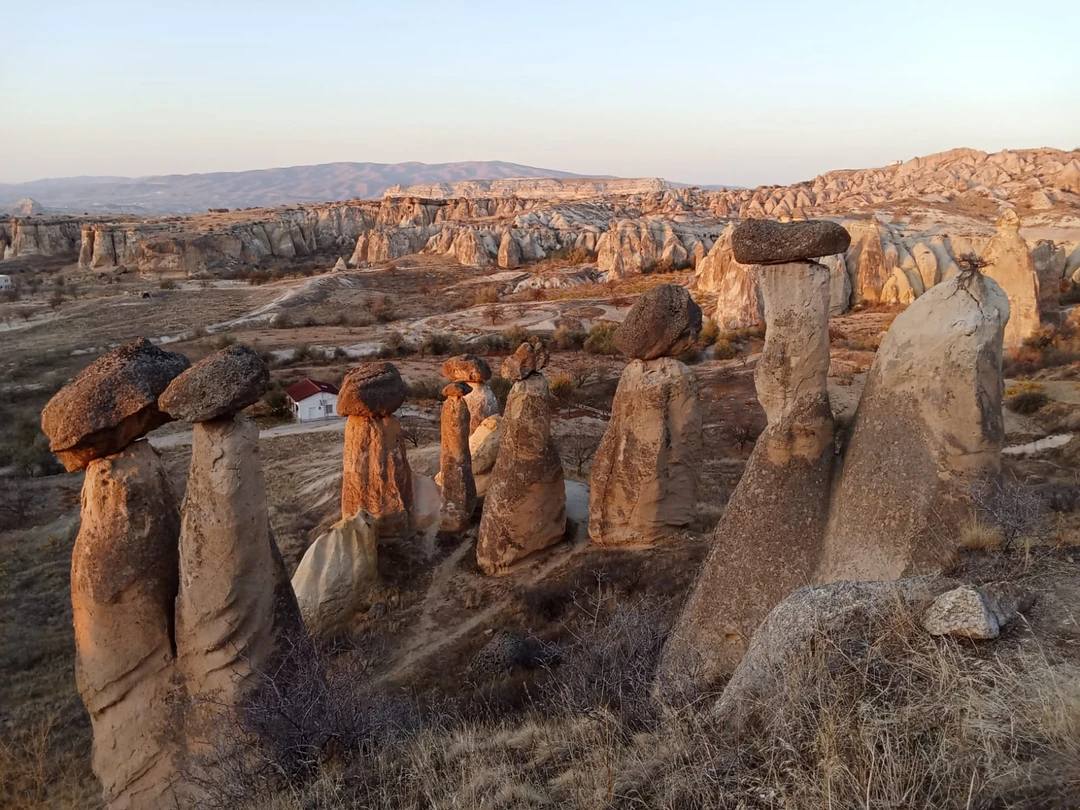 Это было потрясающе! Буквально вчера вернулись из поездки в Каппадокию, впечатления боле-менее уложились в общую картину