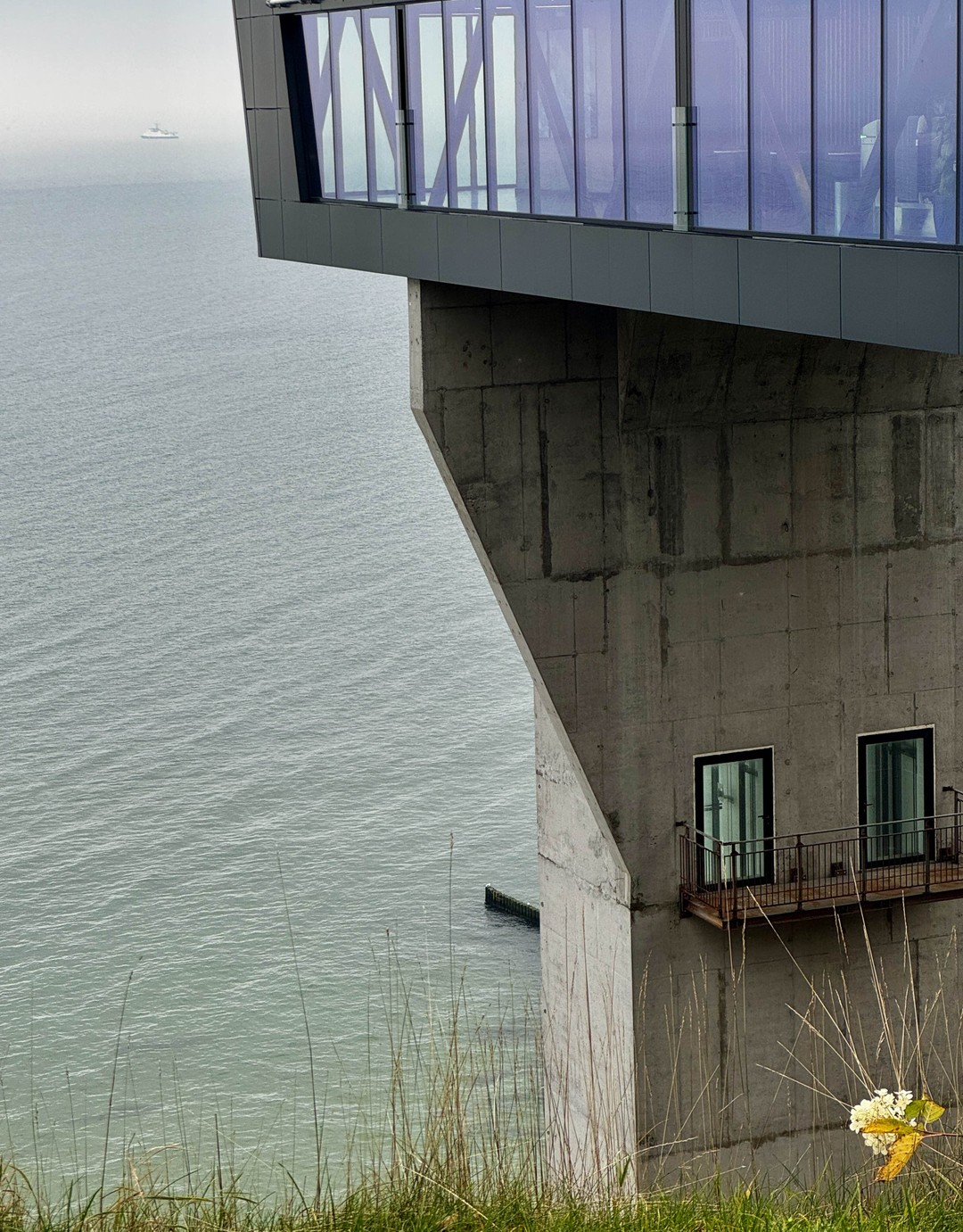 Приятная прогулка по осеннему Светлогорску, посетили самые знаковые места. Узнали о довоенной жизни города. Спасибо экскурсоводу Ксении!