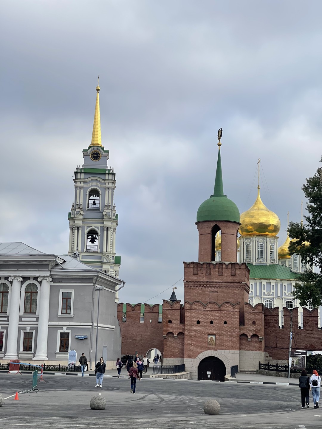 Это было прекрасное приключение! Ездила вместе с сыном 10 лет. Организатор экскурсии Ольга - настоящий профессионал!