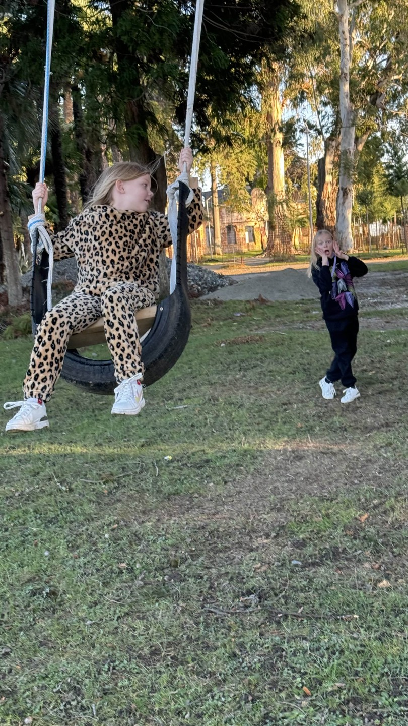 Экскурсия нам очень понравилась! Экскурсовод Амина замечательная! Очень много информации, и все с пониманием, и знанием.