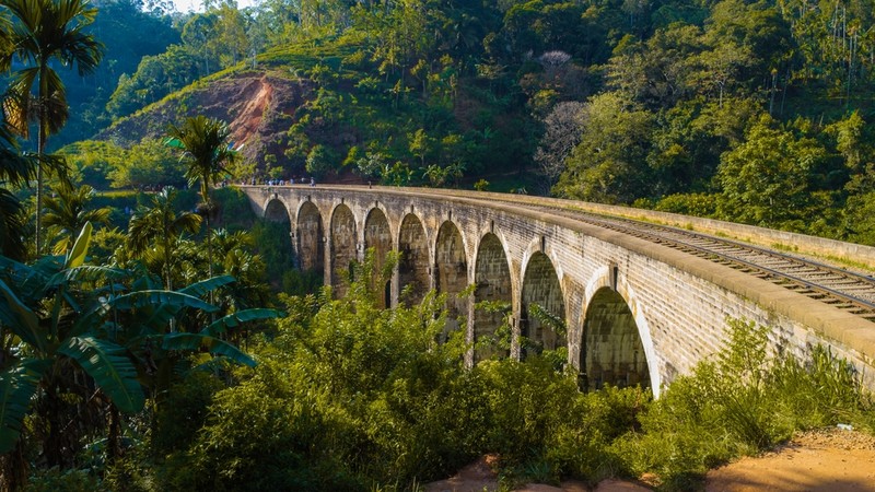 Один отпуск - две страны: активный отдых на Шри-Ланке и релакс на Мальдивах