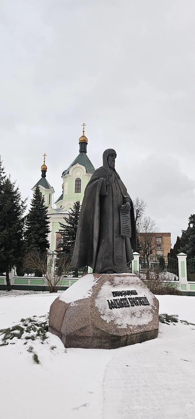В Беларусь приехали первый раз и конечно сразу поехали в Брест, знаковое место, место где должен