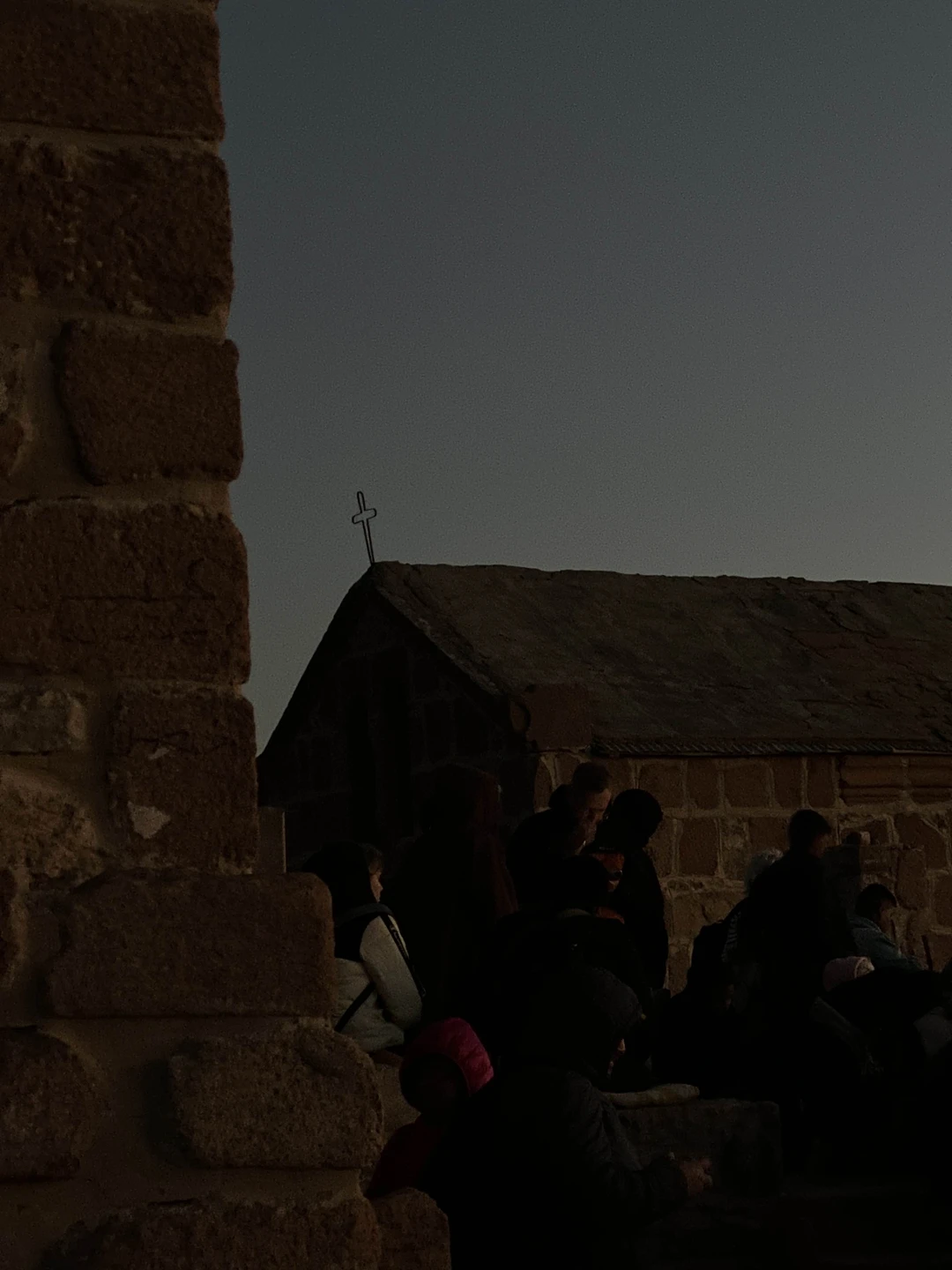 Спасибо за исполнение мечты - встреча рассвета на горе, путь в кругу звезд, взаимоподдержка и работа над собой без устали!