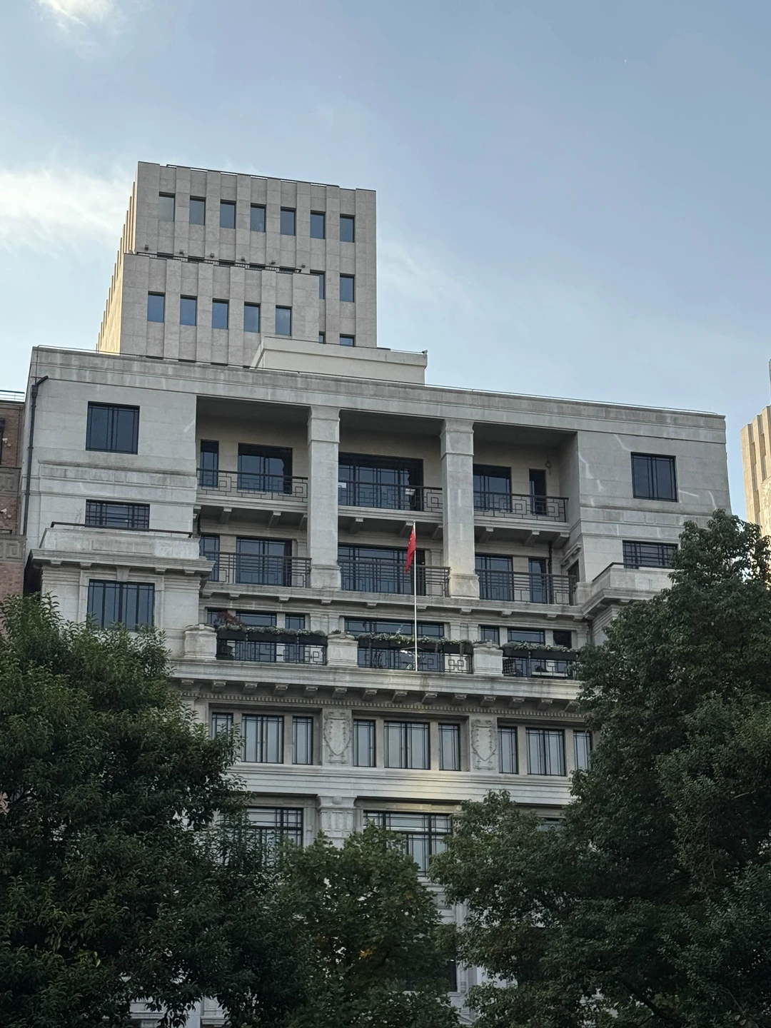 Посетили экскурсию «Колониальный шик Шанхая» 2 ноября. В Китае до этого были уже неделю, брали экскурсии