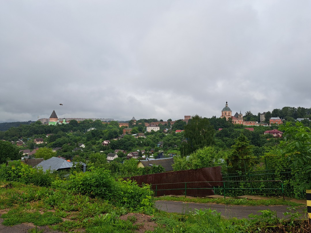 Мы были впервые в Смоленске. Возвращались с Беларуси, в которой также были впервые и за две