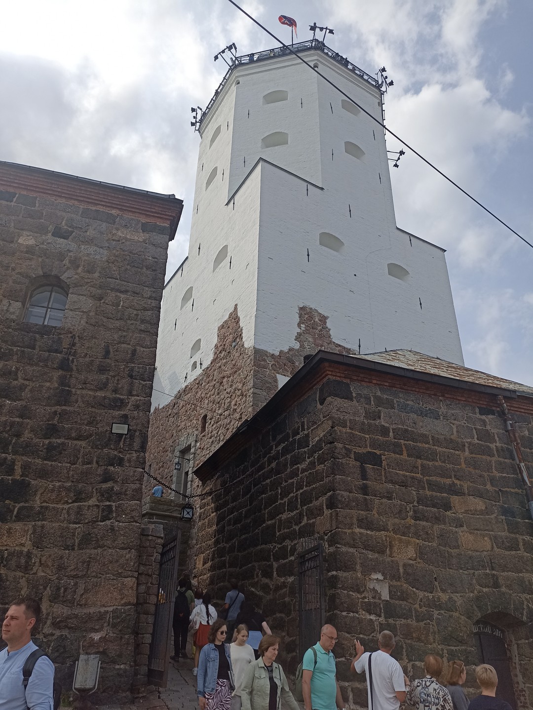 Однодневная экскурсия из Петербурга в Выборг на автобусе (Елена)
