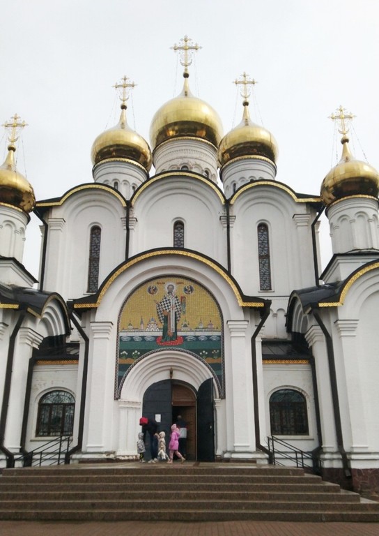 Несмотря на дождь, экскурсия прошла по плану и очень понравилась. Чувствуется, что знания у Наталии очень