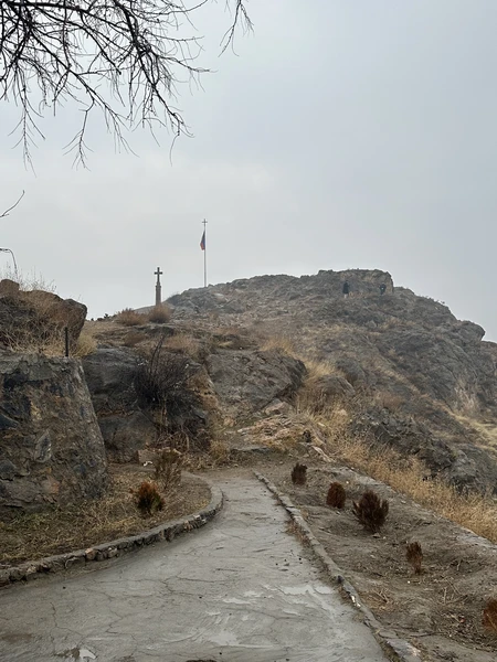 Арам, Тигран, большое спасибо за такую увлекательную экскурсию до Татевского монастыря 🙏