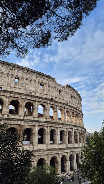 Были на экскурсии с Марией. Охватить необъятное- Вечный город, в одной прогулке, и не устать, это