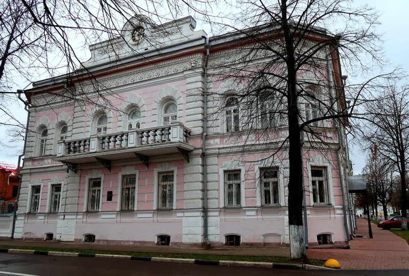 Ярославль: история, сладости и чай