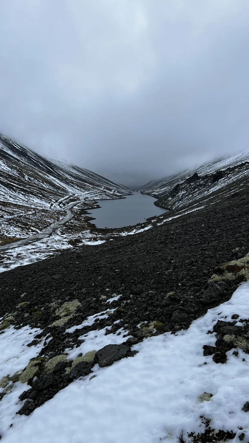 Выбрала эту экскурсию, поскольку маршрут не включал саамов, а больше именно джиппинг и горы. Гид был