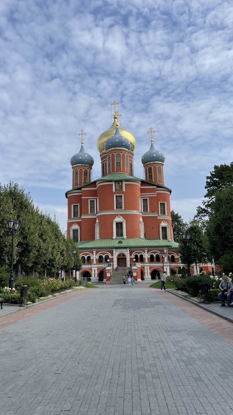 Некрополь Донского монастыря (Olga)