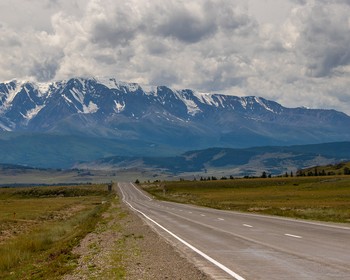 Чуйский тракт, Гейзерное озеро и алтайский Марс