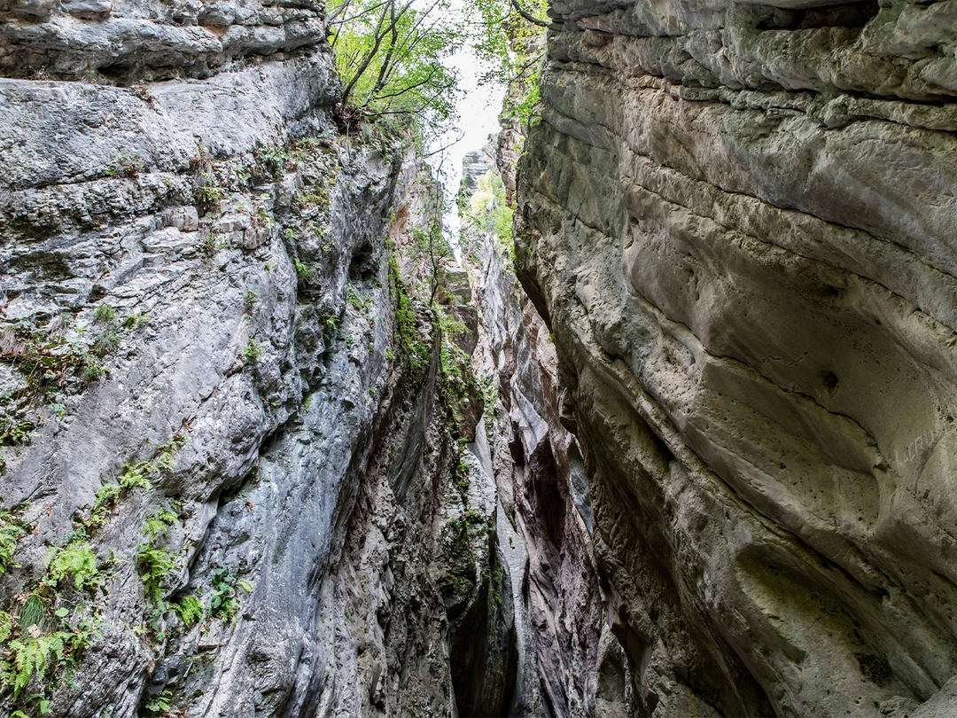 Карадахская теснина